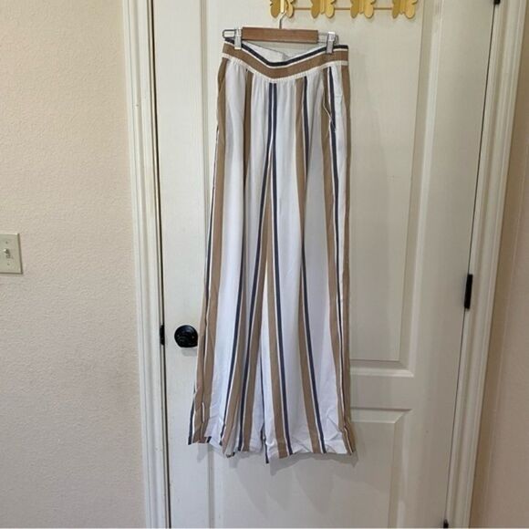 Lafayette 148 New York
Hester Vienna Striped‎ Wide-Leg Pants - Picture 2 of 8